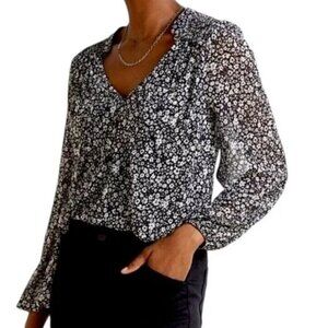 Evereve Shay Floral Mesh Top V-neck Smocked Ruffle Blouse New White Black Medium